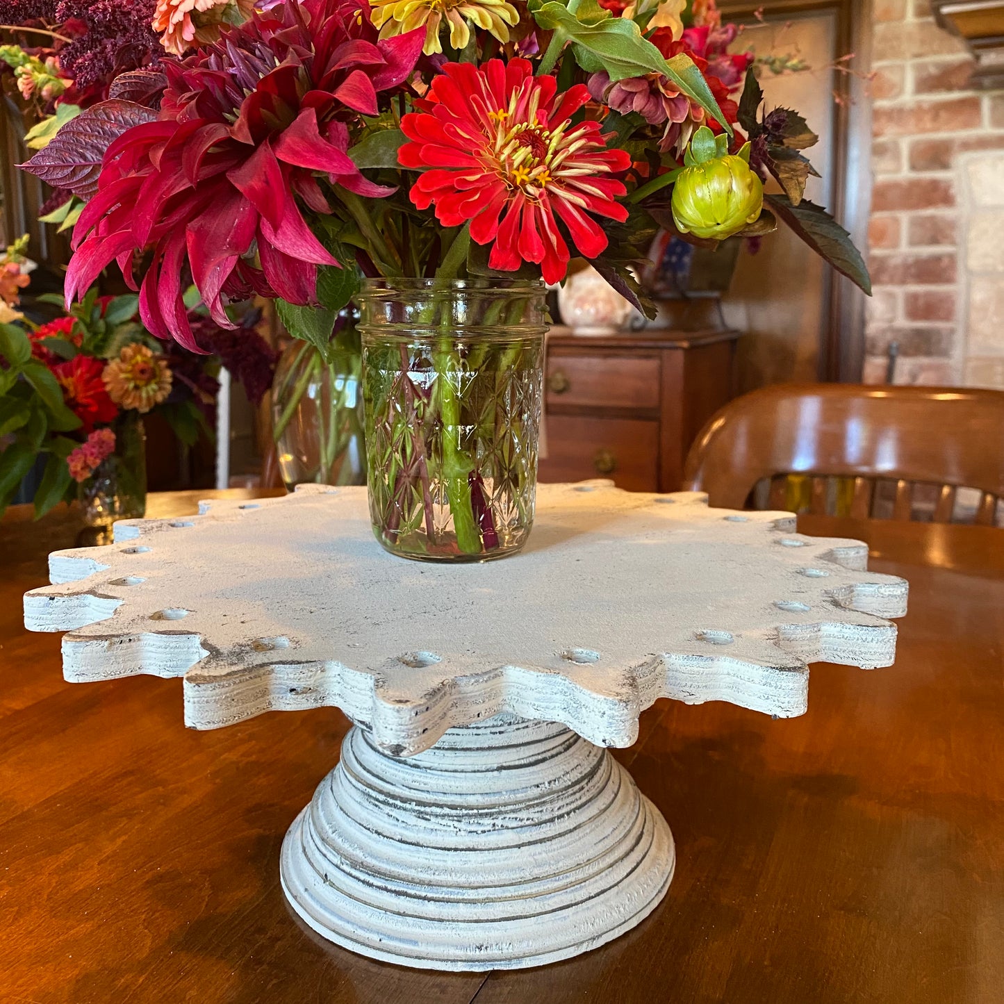 White Scalloped Cake Stand